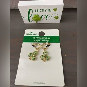 🍀Shamrock earrings 🍀